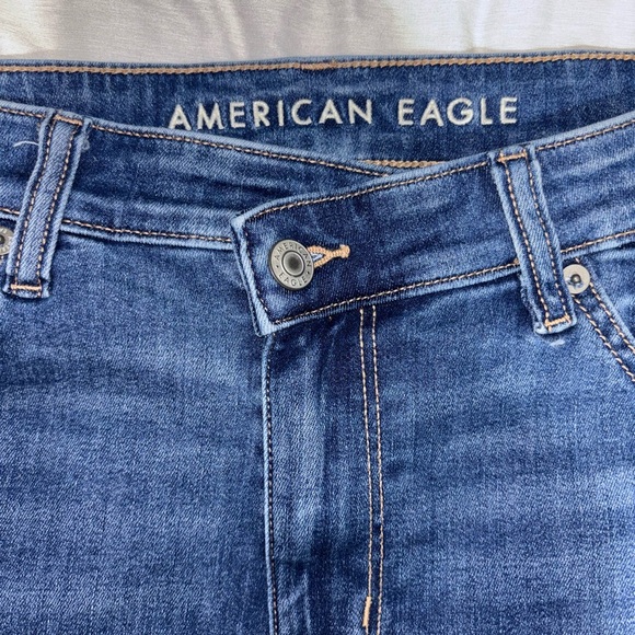 American Eagle Outfitters Medium Wash High Rise Shortie Jean Shorts - Picture 3 of 5